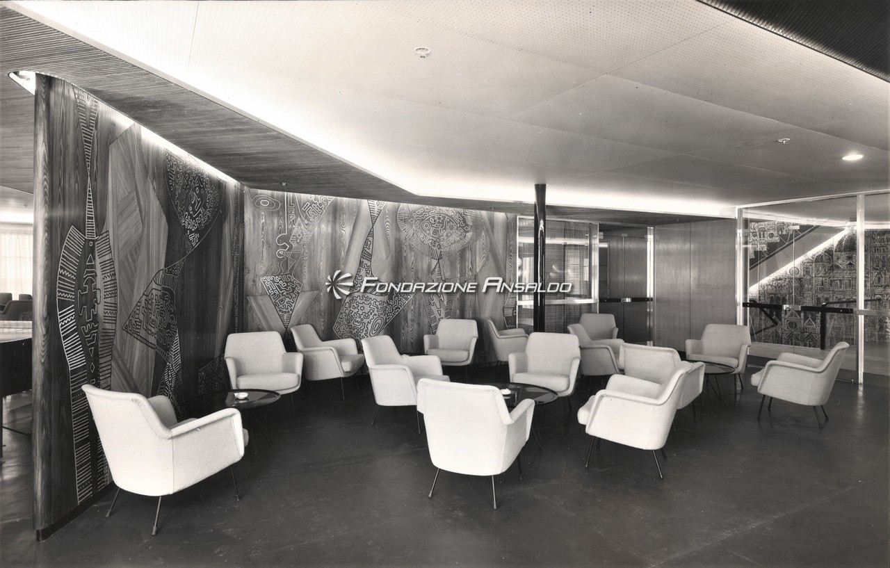 Veduta del bar di prima classe